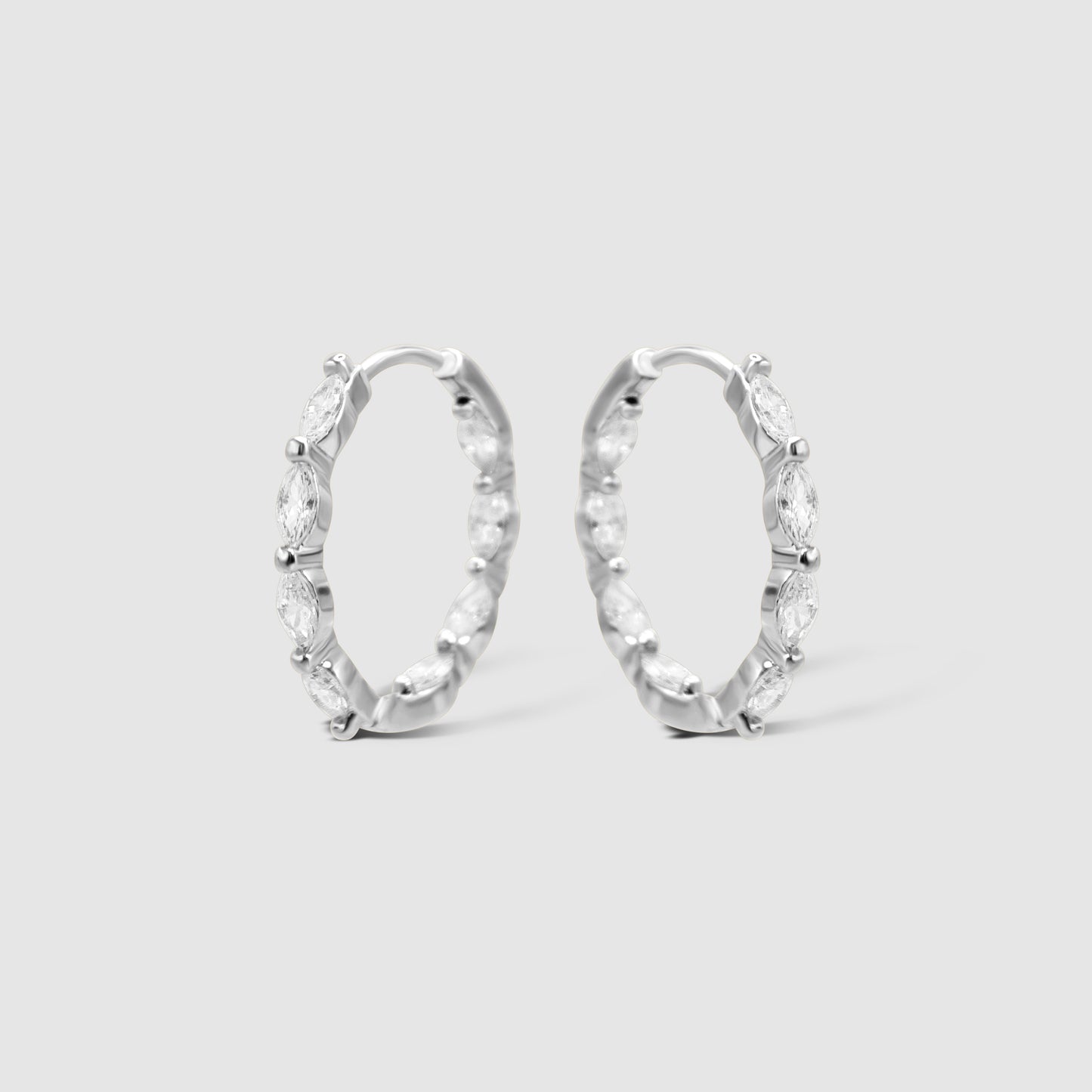 Marquise Stunner Huggies