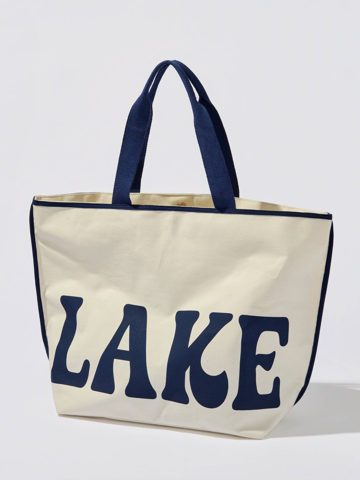 Lake Tote