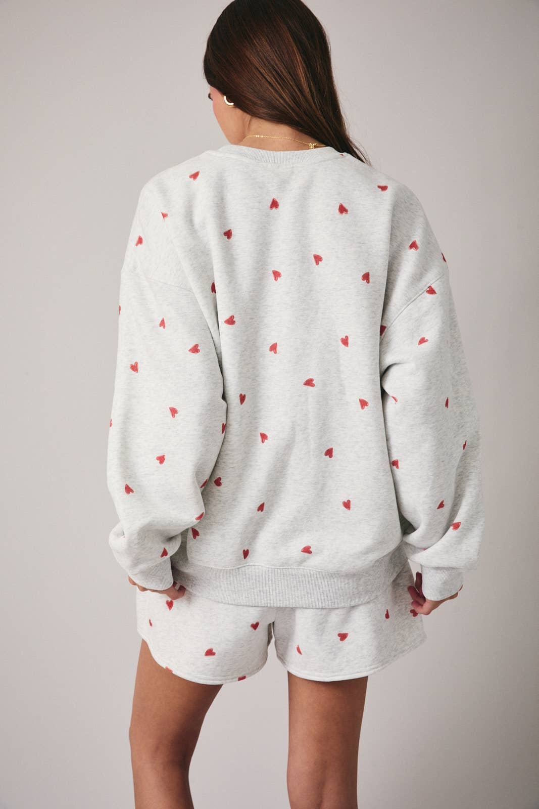 HEART PRINT SWEATSHIRT